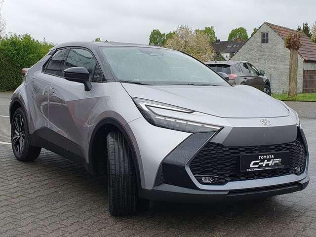 Toyota C-HR 2.0 Hybrid Lounge (AX2)