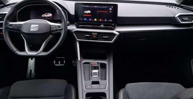 Seat Leon FR Plus 2.0 TSI DSG / BEATS / PANORAMA / VOLL-LED