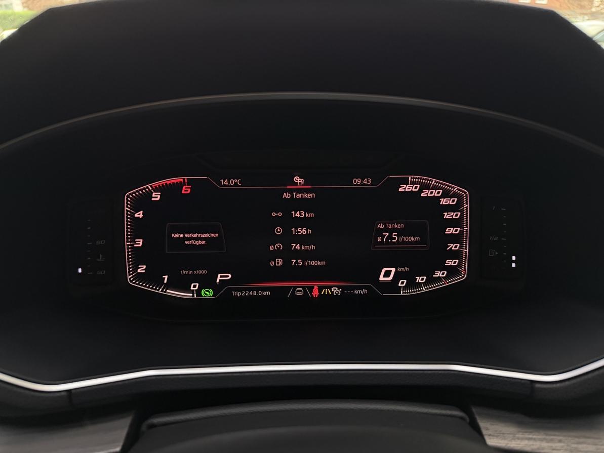 Seat Tarraco 2.0 TDI Xcellence 7Sitzer LED ACC 360 Pano StHz AHK