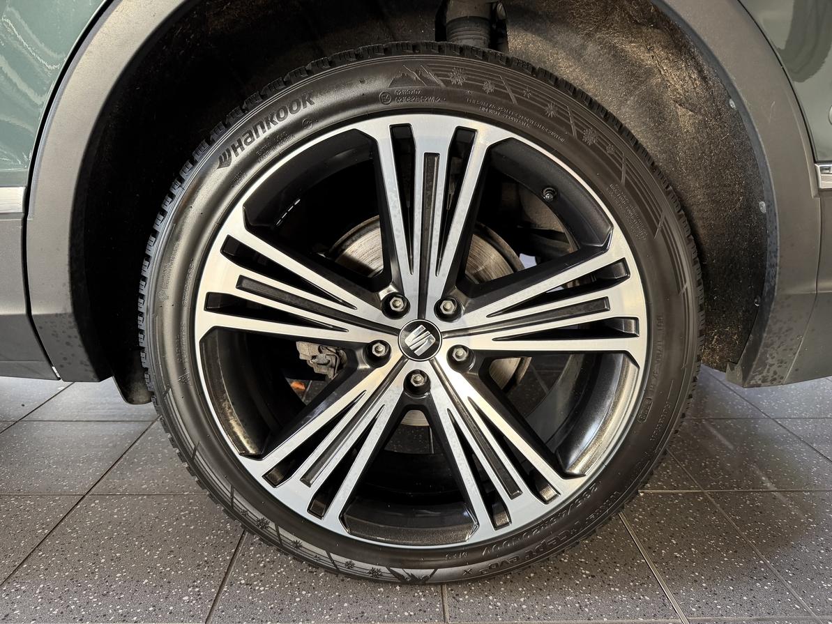 Seat Tarraco 2.0 TDI Xcellence 7Sitzer LED ACC 360 Pano StHz AHK